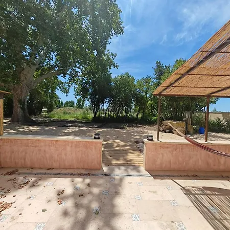 Вилла Domaine De La Tapie De Bouchet - En Camargue *